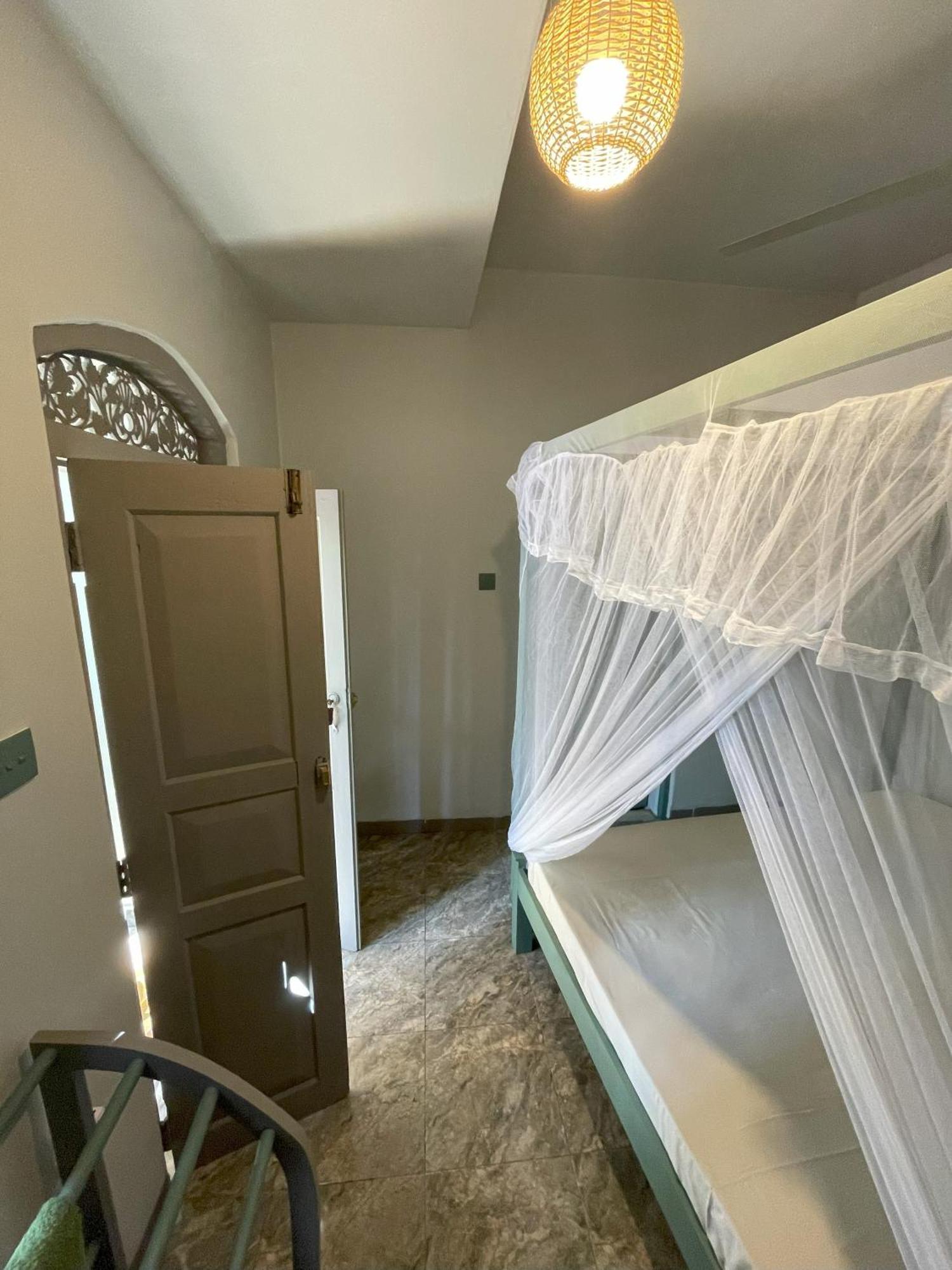 Hawara Coliving Midigama Hotel Eksteriør billede