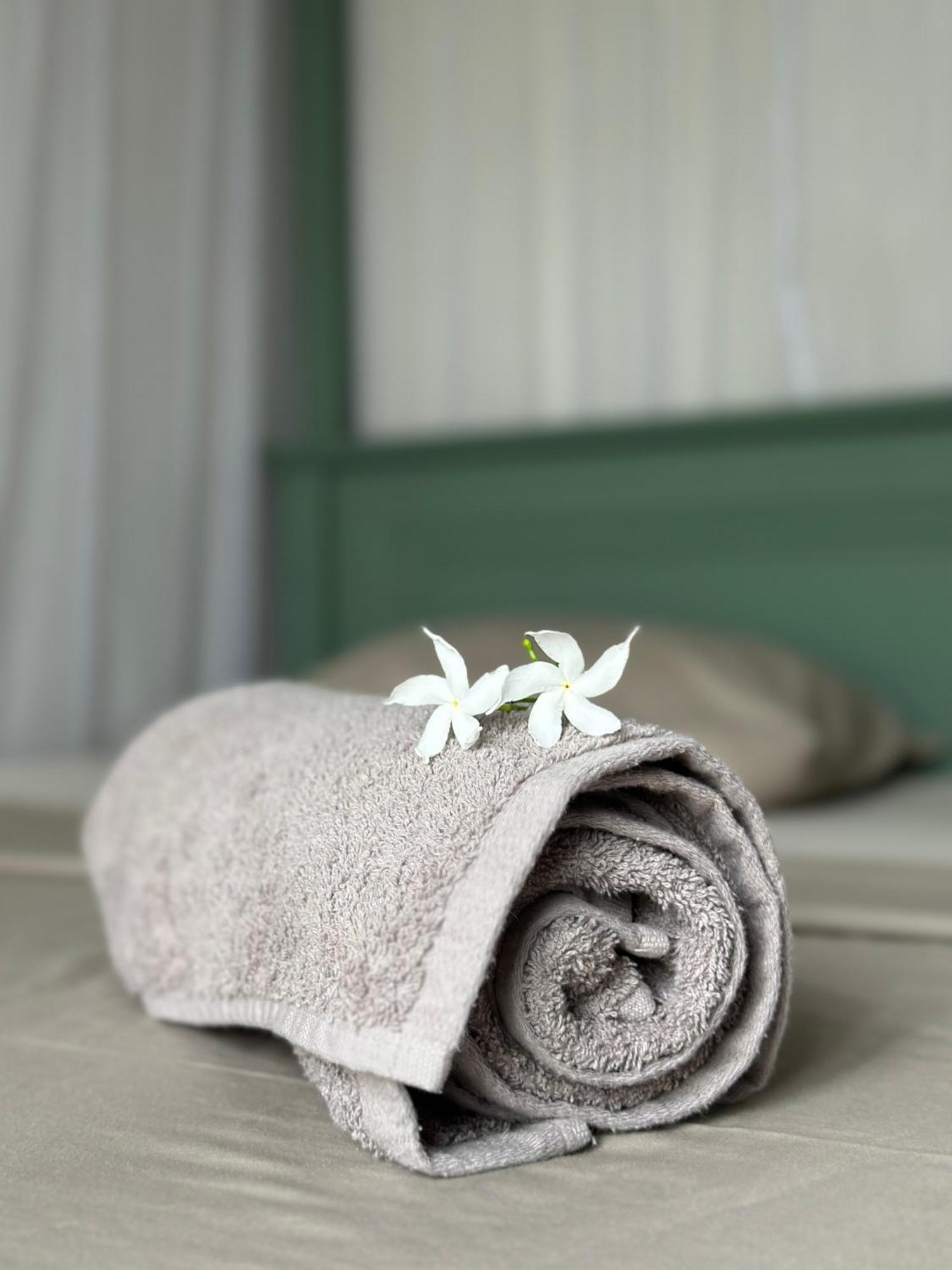Hawara Coliving Midigama Hotel Eksteriør billede